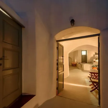 Rodies Traditional House *