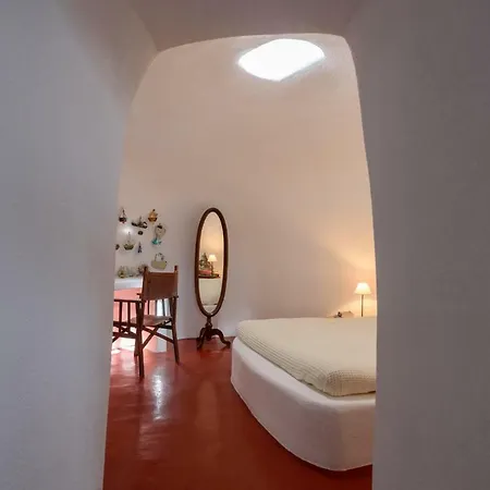 Nyaraló Rodies Traditional House Emborió
